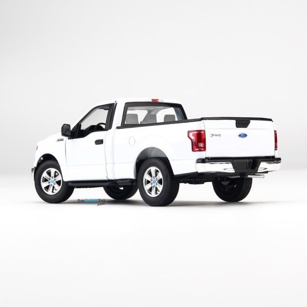 Mô hình xe Ford F-150 2015 Regular Cab 1:24 Welly