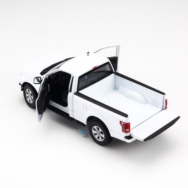Mô hình xe Ford F-150 2015 Regular Cab 1:24 Welly