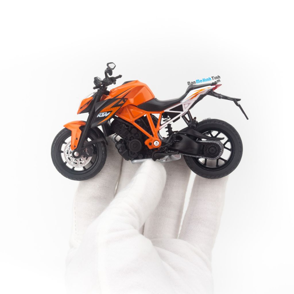 Mô hình xe KTM 1290 Super Duke R 1:18 Welly