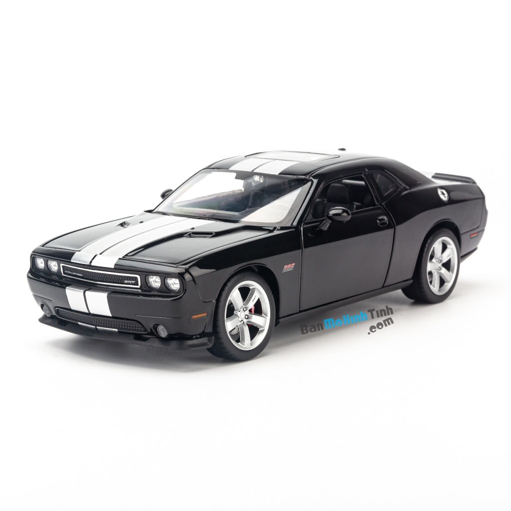 Mô hình xe Dodge Challenger SRT 392 Hemi 1:24 Welly