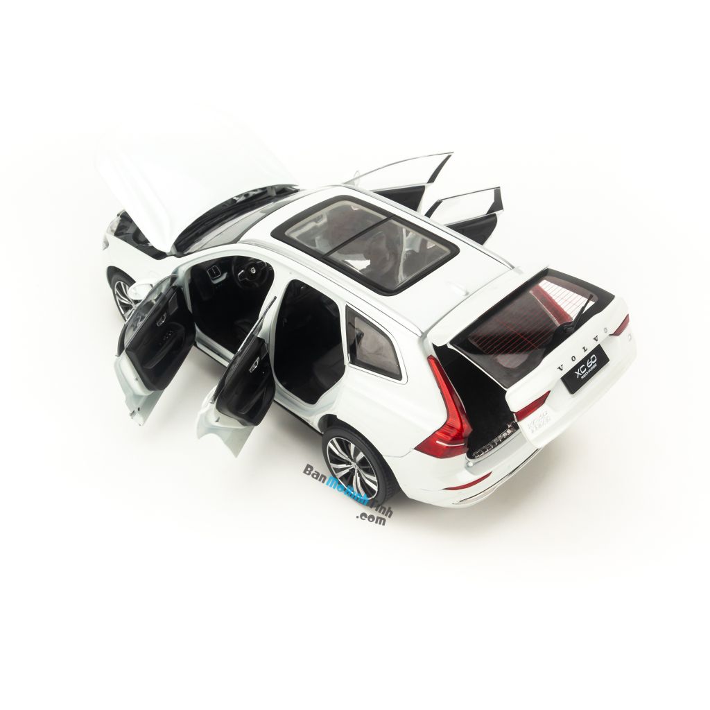 Mô hình xe Volvo XC60 Recharge 2022 1:18 Dealer