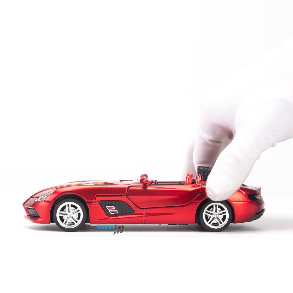 Mô hình xe Mercedes-Benz SLR Stirling Moss 1:32 TYmodels Red (8)