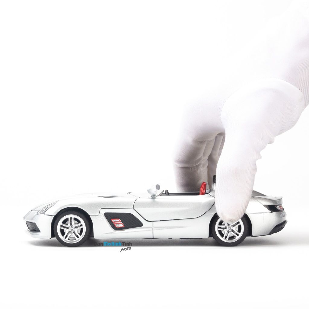 Mô hình xe Mercedes-Benz SLR Stirling Moss 1:32 TYmodels Silver (8)