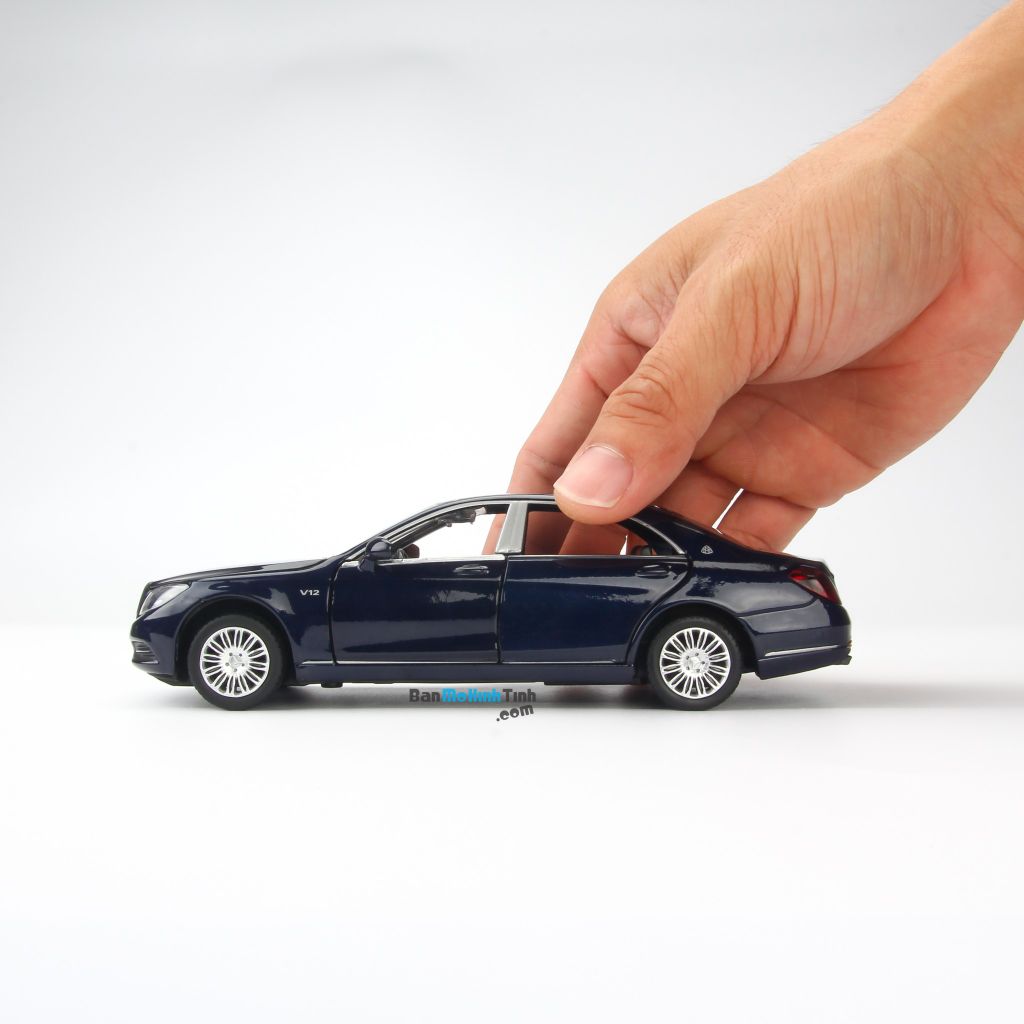 Mô hình xe Mercedes-Maybach S600 Blue 1:32 UNI (12)