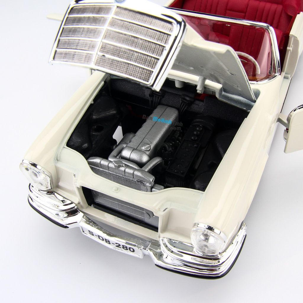 Mô hình xe Mercedes Benz 280SE 1967 - 1:18 Maisto - MH 31811