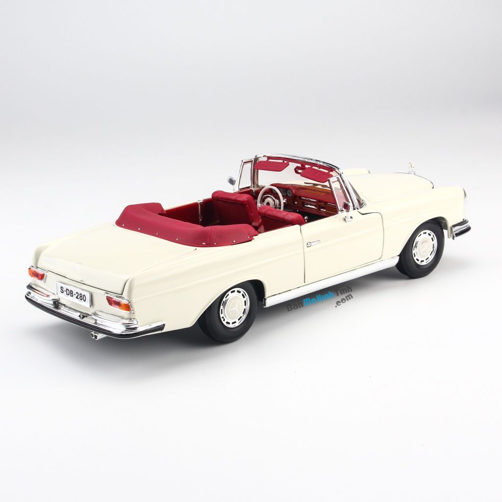 Mô hình xe Mercedes Benz 280SE 1967 - 1:18 Maisto - MH 31811