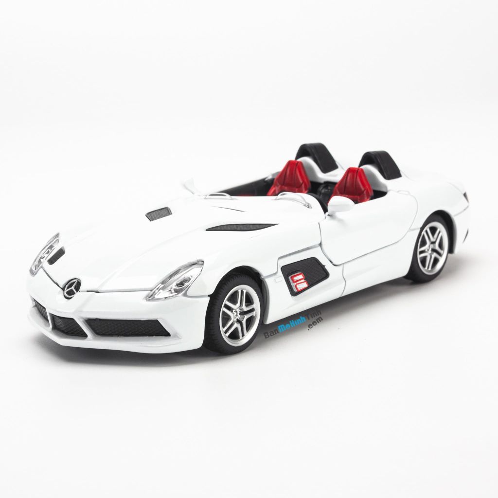 Mô hình xe Mercedes-Benz SLR Stirling Moss 1:32 TYmodels White (1)