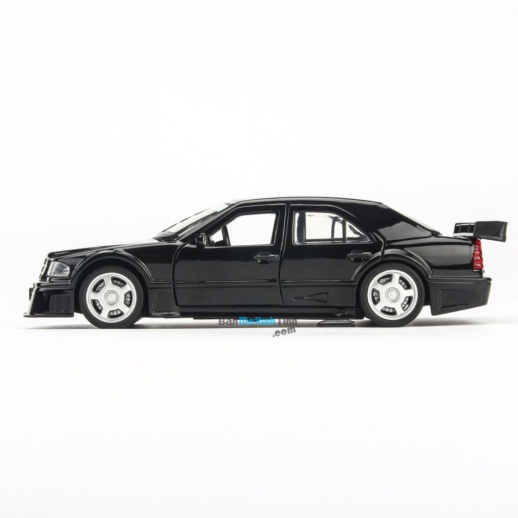 Mô hình xe Mercedes Benz W202 C36 AMG Turning Black 1:32 Jakiekim