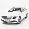Mô hình xe Mercedes-Benz E300 T-Modell White 1:18 Iscale-4