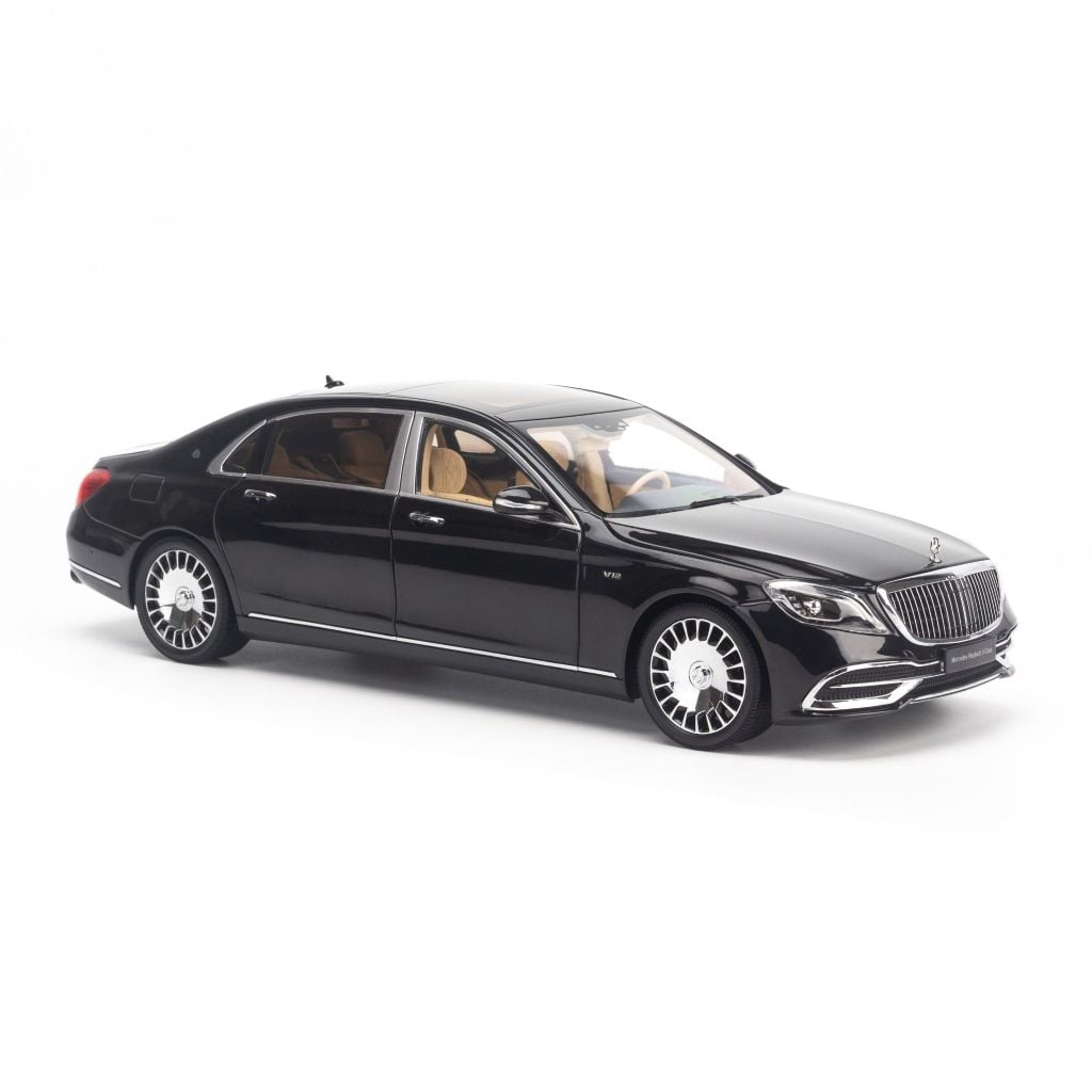 Mô hình xe sang Mercedes-Benz Maybach S650 2019 1:18 Almost Real Black