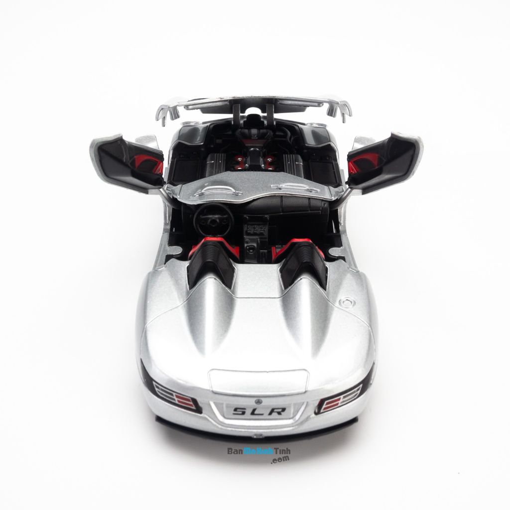 Mô hình xe Mercedes-Benz SLR Stirling Moss 1:32 TYmodels Silver (7)