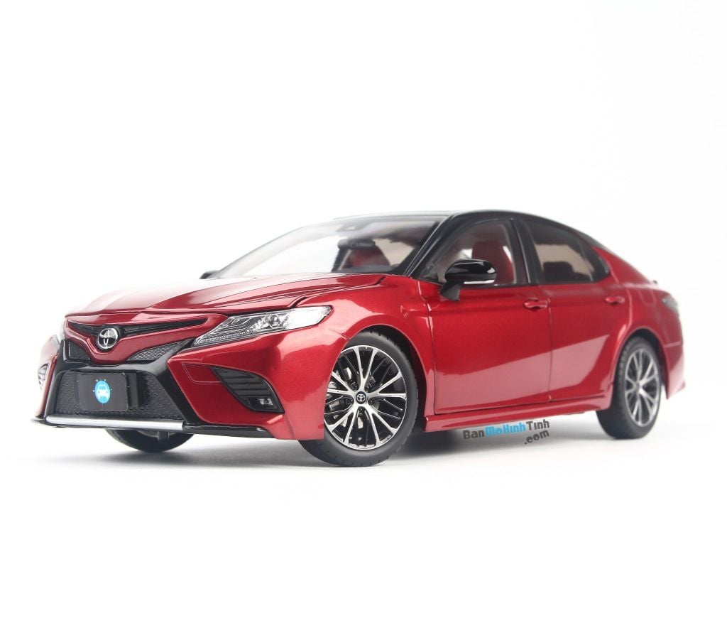 Mô hình xe ô tô Toyota Camry 2018 - Sport Red 1:18 Paudi giá tốt nhất việt nam (4)