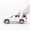 Mô hình xe Cadillac Escalade 1:24 Welly White (5)