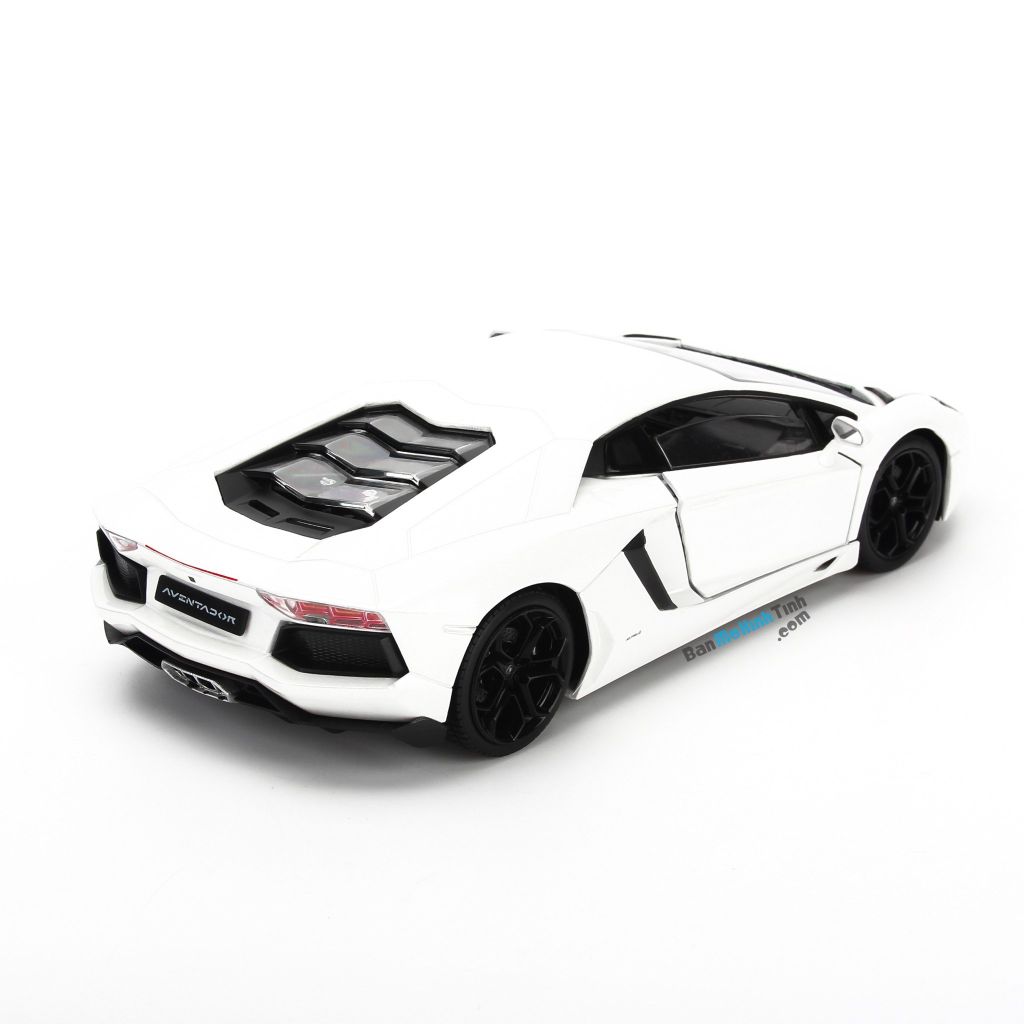 Mô hình xe Lamborghini Aventador LP700-4 White 1:24 Welly (5)