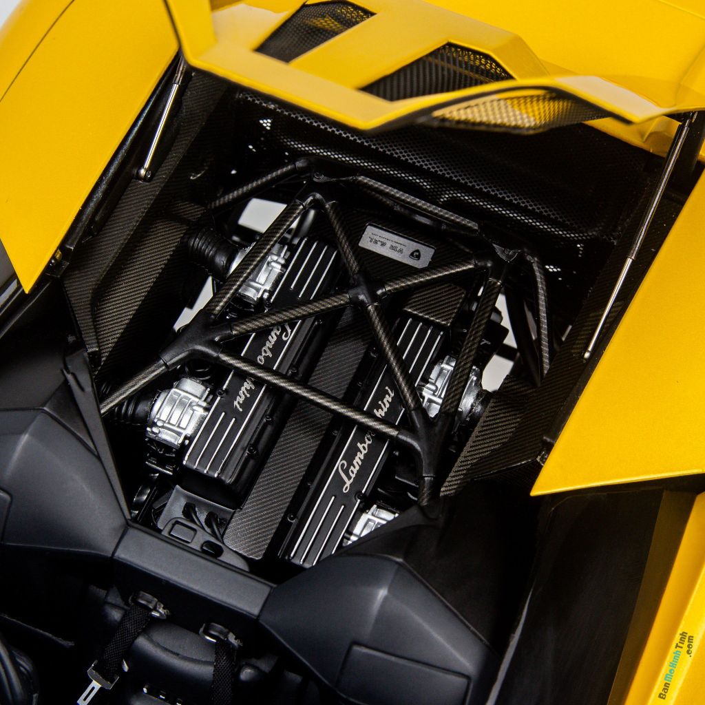 Mô hình siêu xe Lamborghini Murcielago Roadster Yellow 1:12 Autoart tốt nhất việt nam (22)