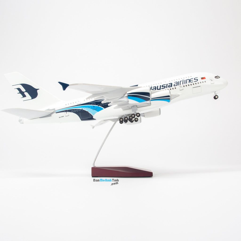 Mô hình máy bay Malaysia Airlines Airbus A380 47cm lắp ráp có đèn Everfly