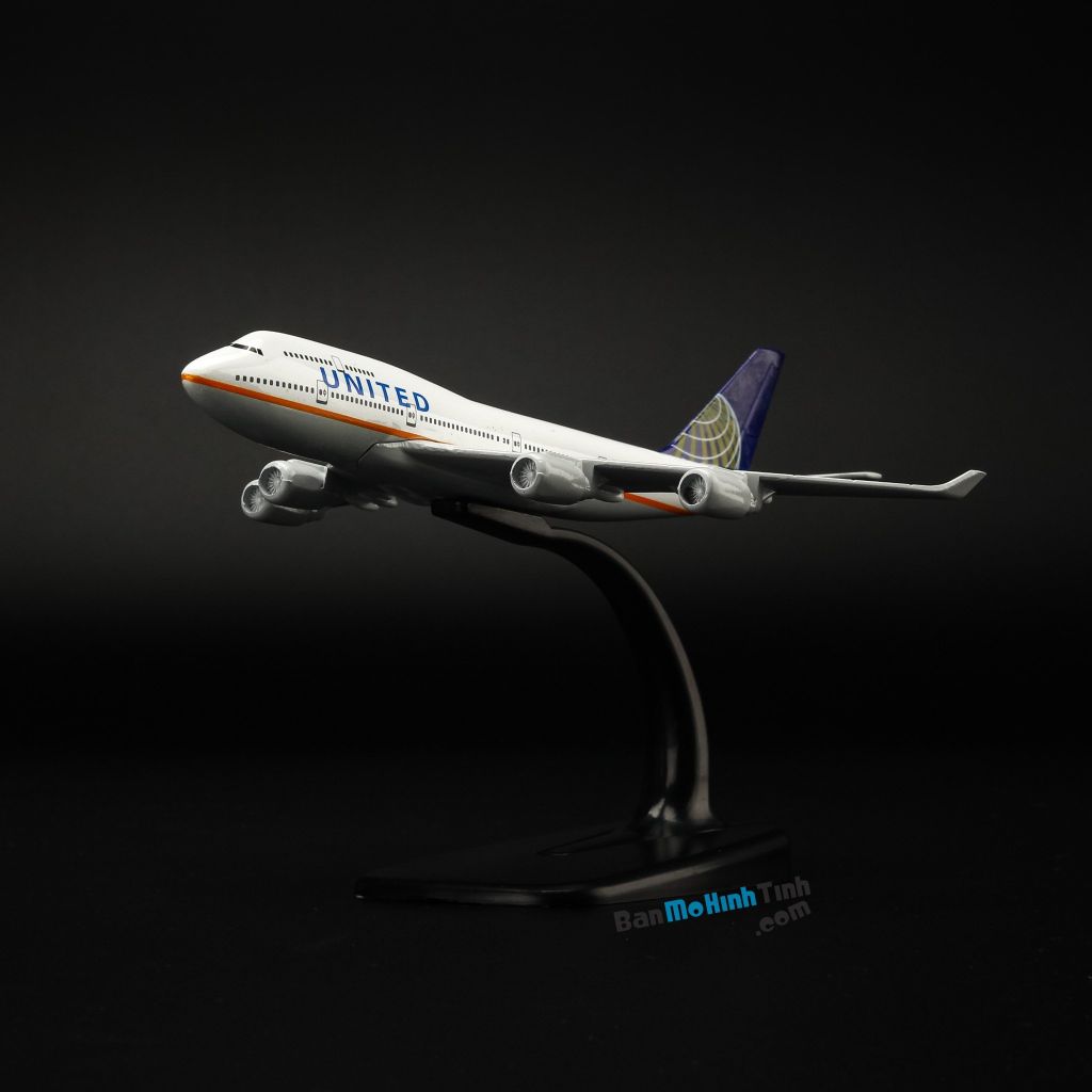 Mô hình máy bay tĩnh United Airlines Boeing B747 16cm Everfly giá rẻ (8)