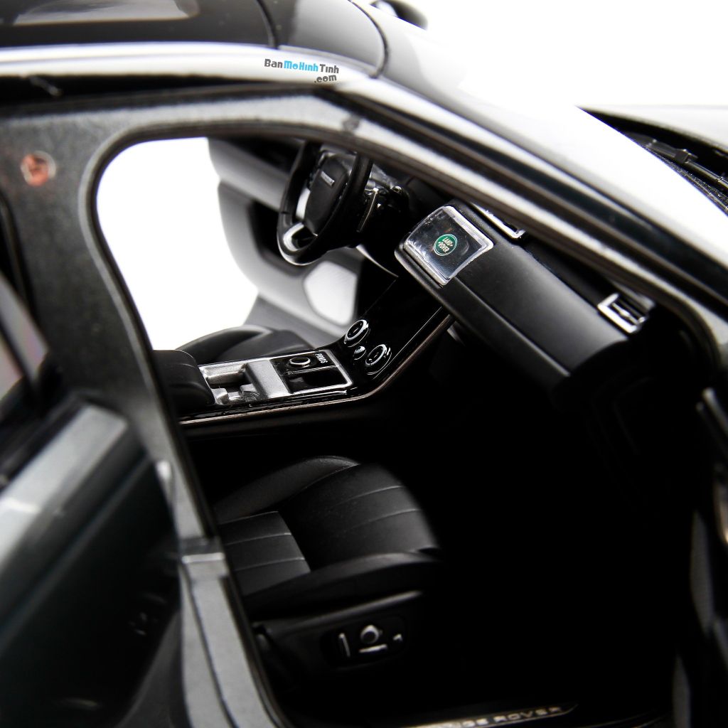 Mô hình xe Land Rover Range Rover Velar Grey 1:18 LCD (19)