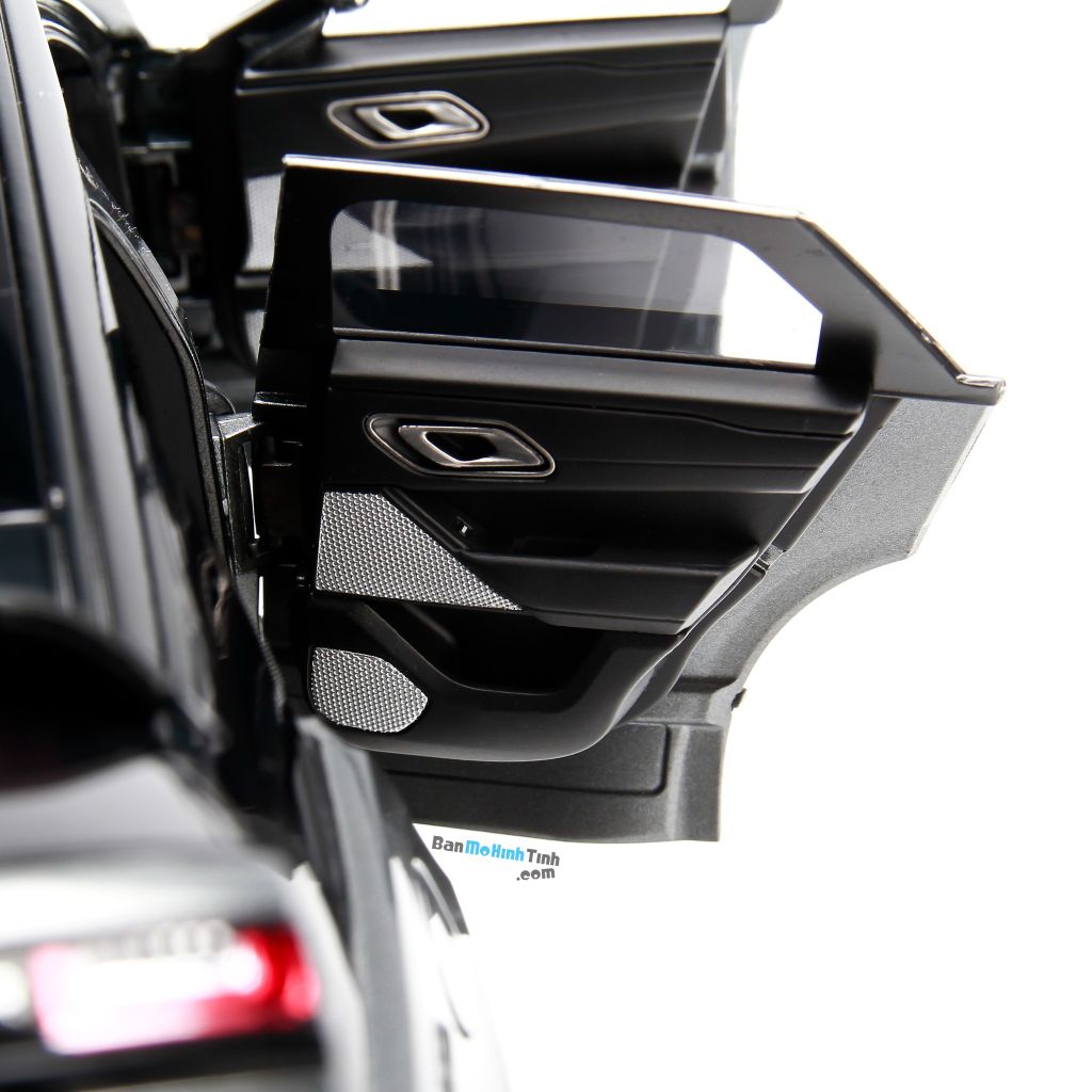 Mô hình xe Land Rover Range Rover Velar Grey 1:18 LCD (21)