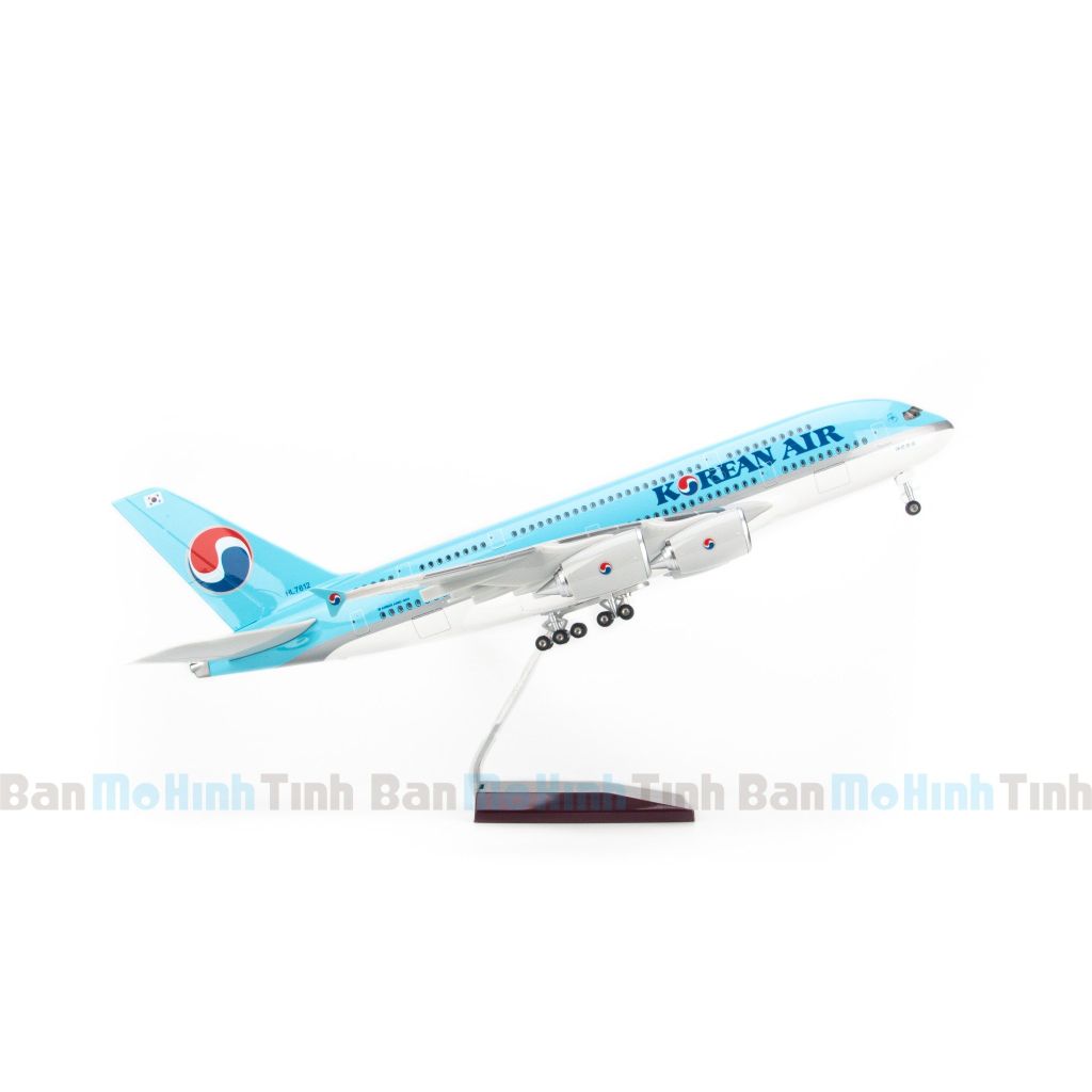 Mô hình máy bay Korean Air 47cm lắp ráp có đèn Everfly