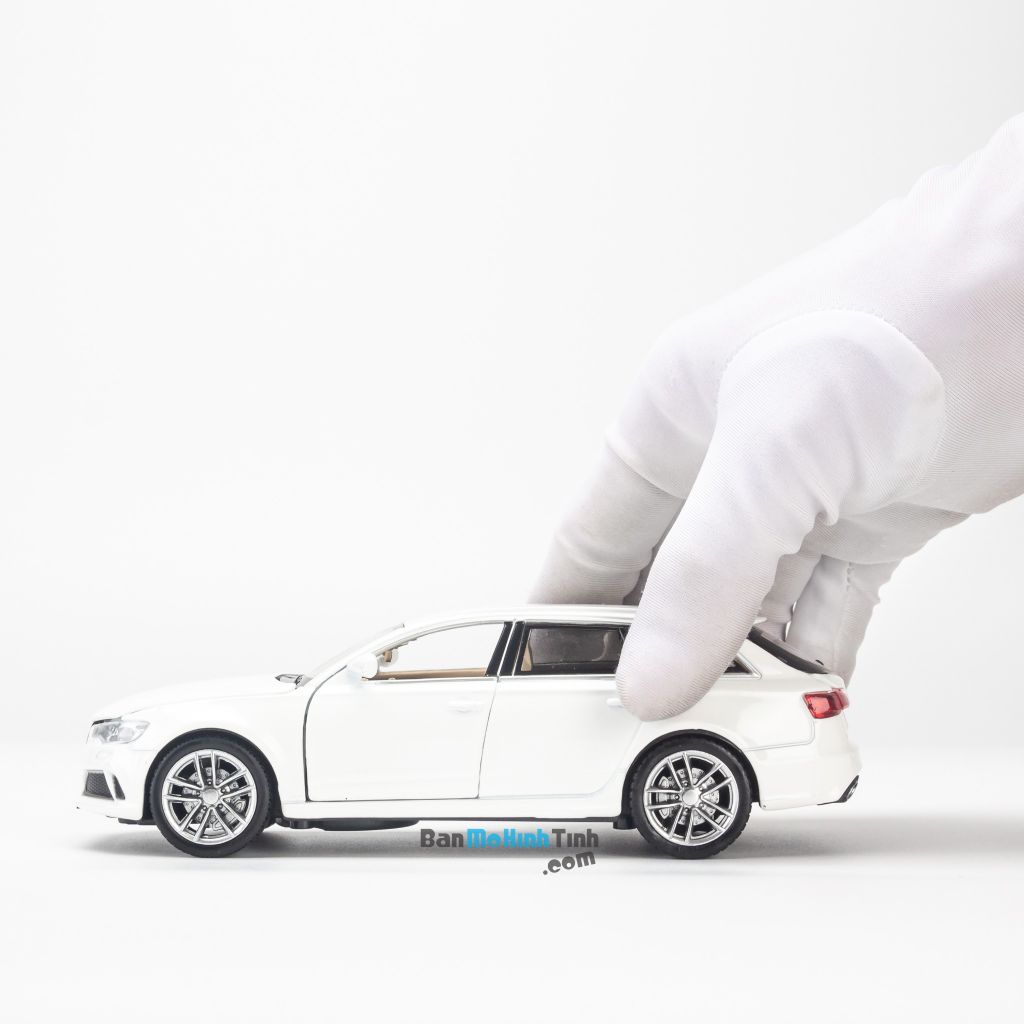 Mô hình xe Audi RS6 1:32 Doublehorses White (8)