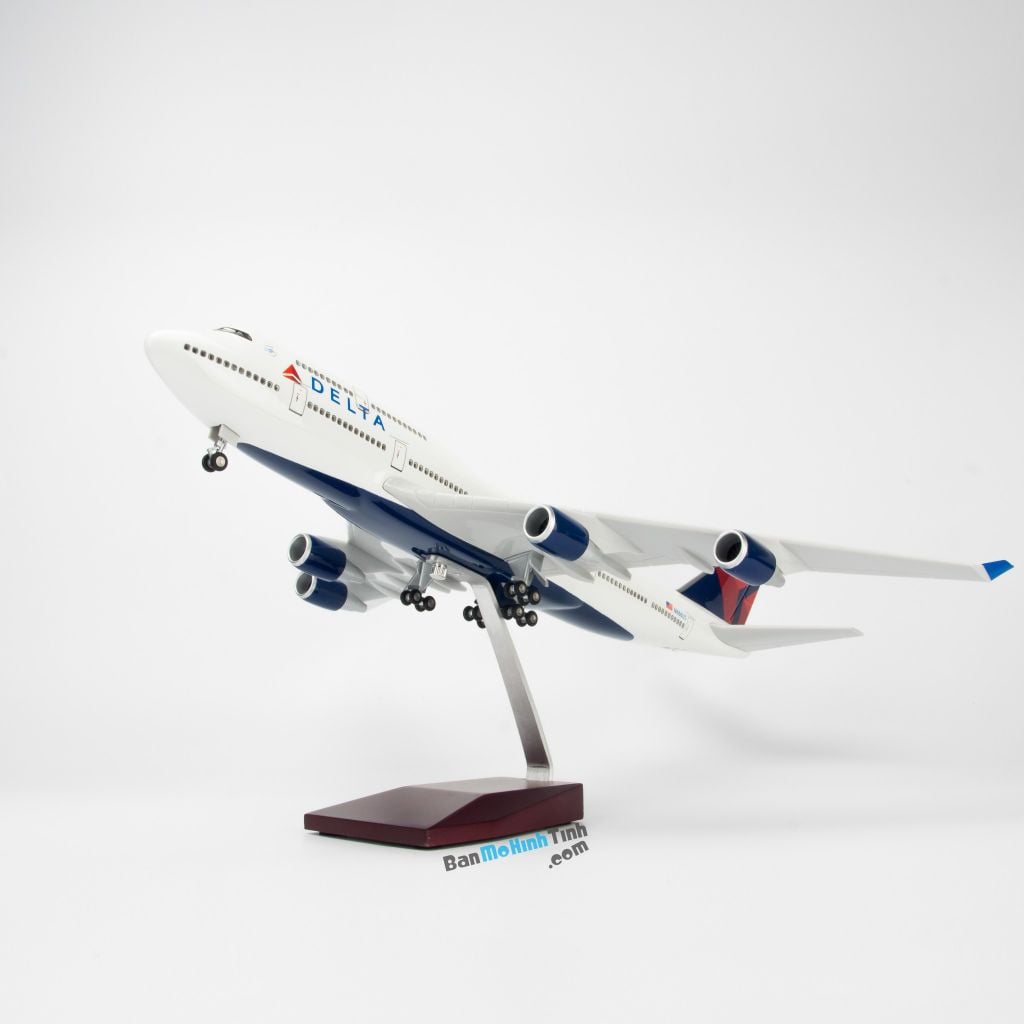 Mô hình máy bay B747 Delta 47cm - có đèn Led (1)