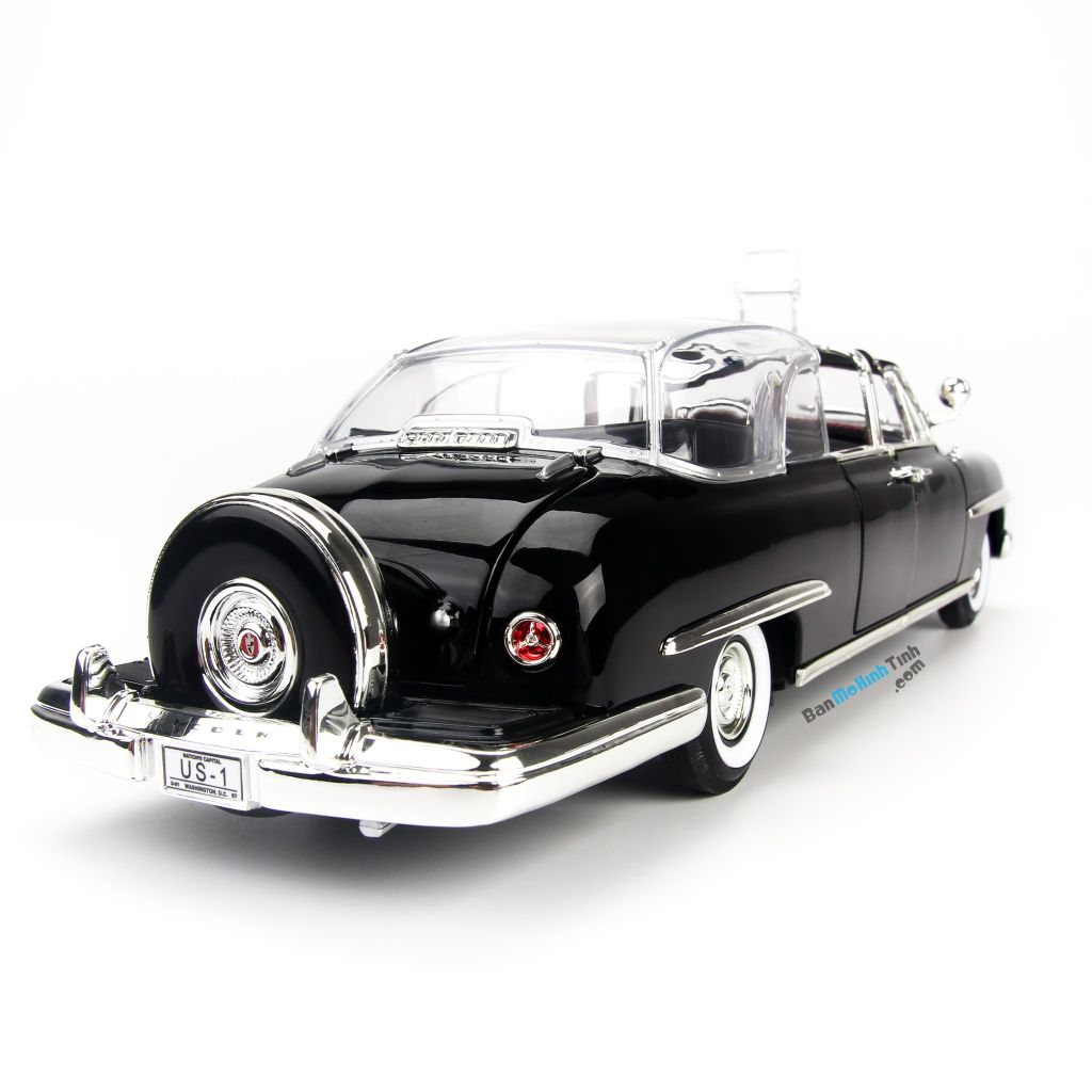 Mô hình xe cổ 1950 Lincoln Cosmopolitian Bubble Top Black 1:24 Yat Ming- 24058 hot nhất việt nam (6)