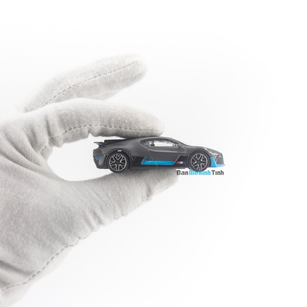 Mô hình xe Bugatti Divo 1:64 JKM