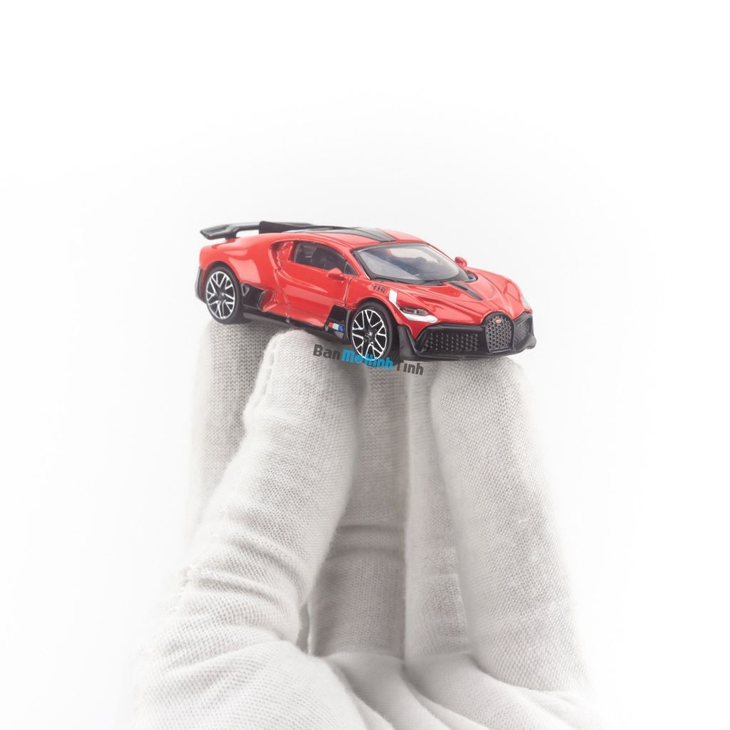 Mô hình xe Bugatti Divo 1:64 JKM