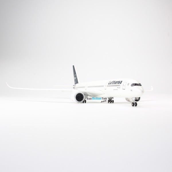 Mô hình máy bay Lufthansa 47cm lắp ráp có đèn Everfly