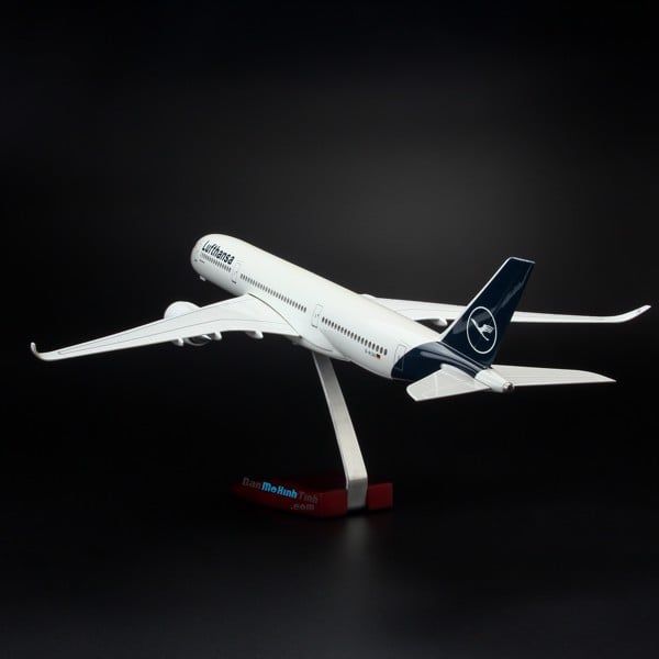 Mô hình máy bay Lufthansa 47cm lắp ráp có đèn Everfly