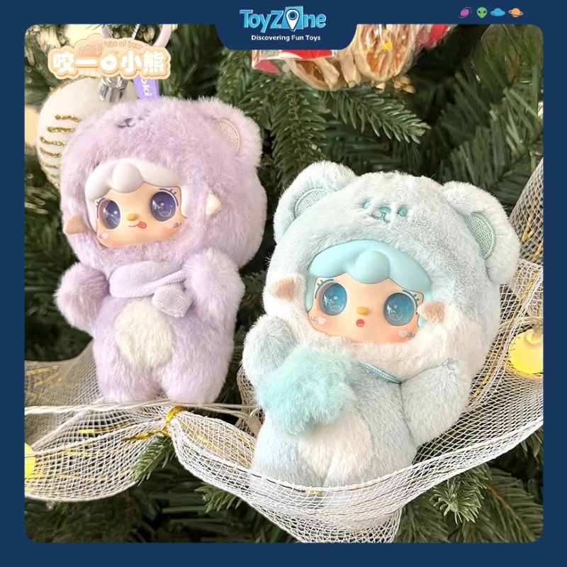 Mô hình Blind box Móc khóa Gấu bông Yooki Take a Bite of the Bear V4 YALLI STUDIO