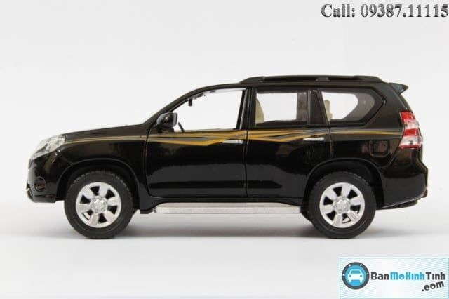 Mô hình xe Toyota Land Cruiser Prado 1:32 Dealer