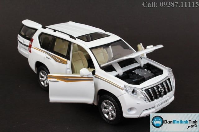 Mô hình xe Toyota Land Cruiser Prado 1:32 Dealer