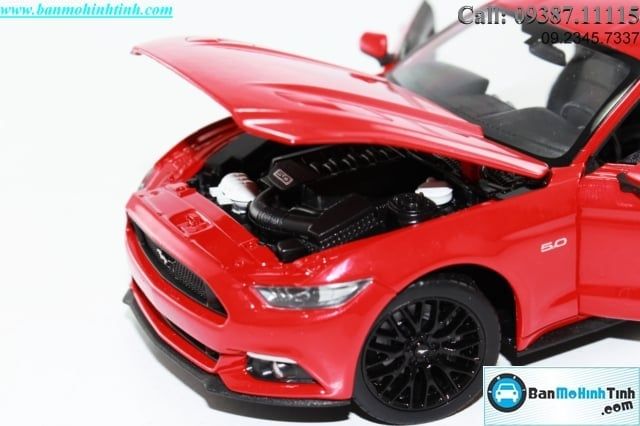 Mô hình xe Ford Mustang GT 2015 1:24 Welly
