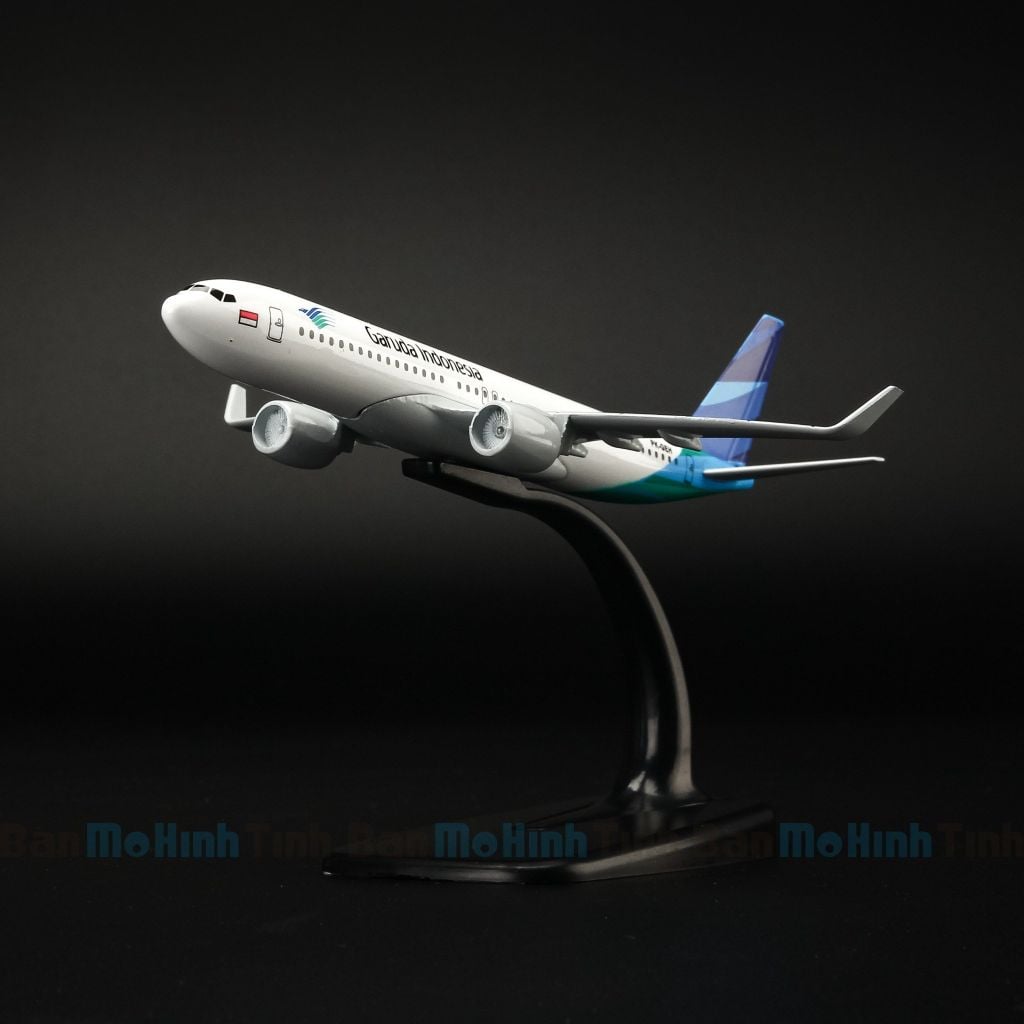 Mô hình máy bay Garuda Indonesia 16cm Everfly