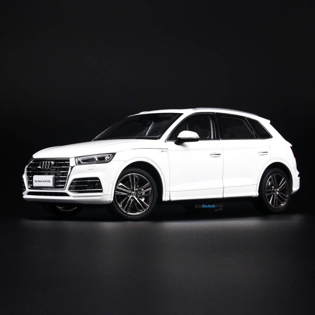 Mô hình xe Audi Q5L 2017 White 1:18 Dealer tốt nhất việt nam (17)