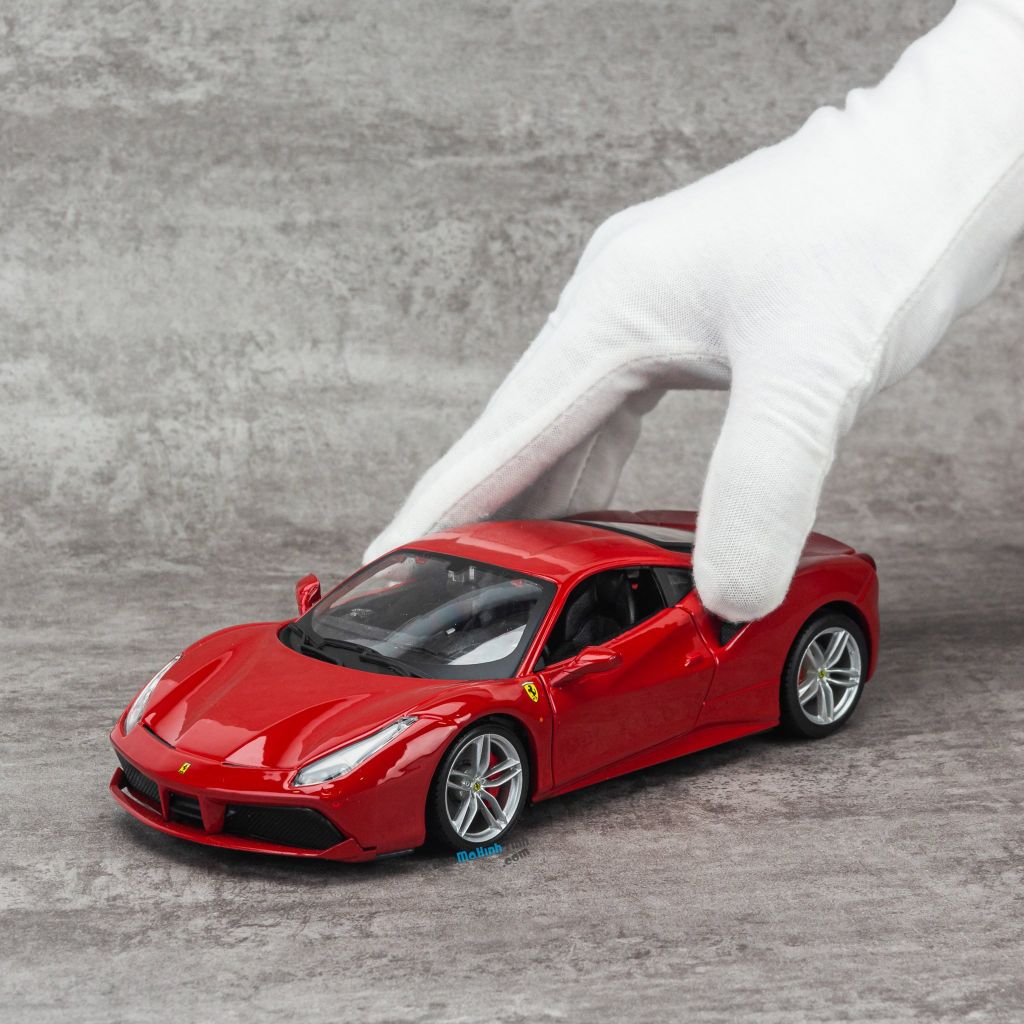 Mô hình xe Ferrari 488 GTB 1:24 Bburago