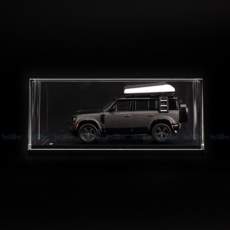 Mô hình xe Land Rover Defender 110 2023 Carpathian Edition 1:64 Almost Real