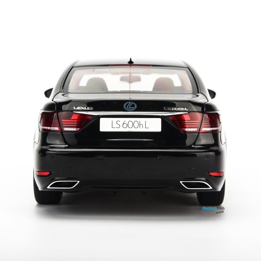Mô hình xe Lexus LS600hL Black 1:18 AUTOart (8)