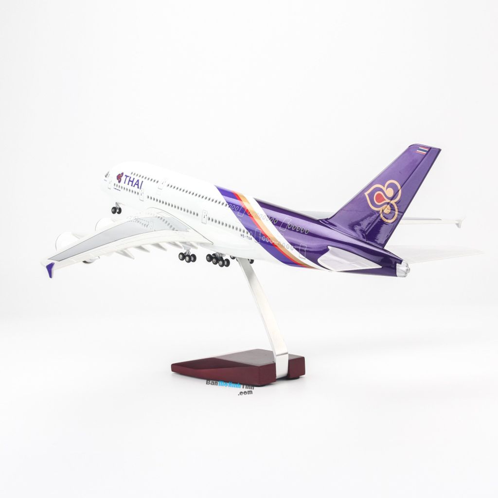 Mô hình máy bay Thai Airways 47cm lắp ráp có đèn Everfly