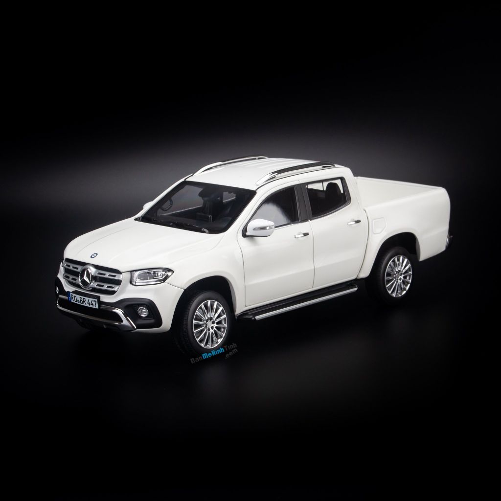 Mô hình xe Mercedes-Benz X-Class 1:18 Norev