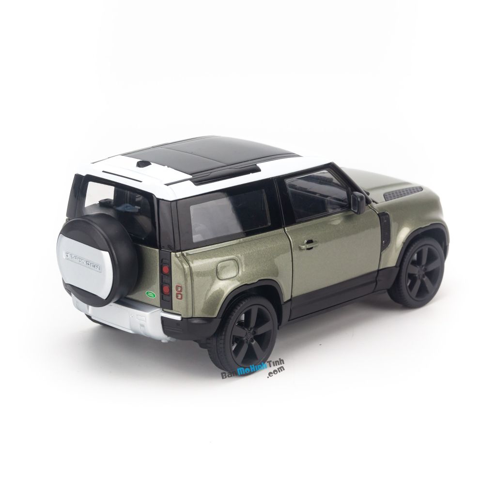 Mô hình xe Land Rover Defender 2020 1:26 Welly