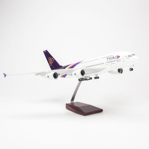 Mô hình máy bay Thai Airways 47cm lắp ráp có đèn Everfly