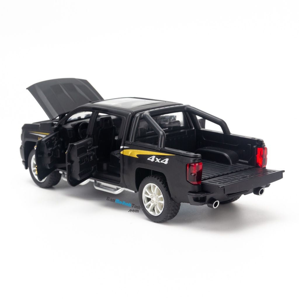 Mô hình xe Chervolet Silverado 1:32 Matte Black (7)