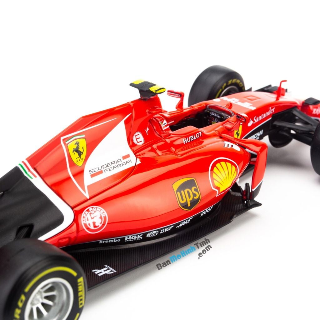Mô hình xe F1 Scuderia Ferrari SF15-T No7 2015 1:24 Bburago Red giá rẻ (13)