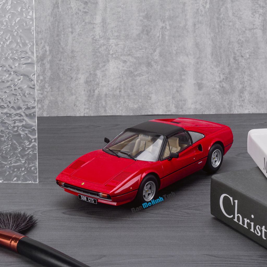 Mô hình xe Ferrari 308 GTS 1:18 MCG