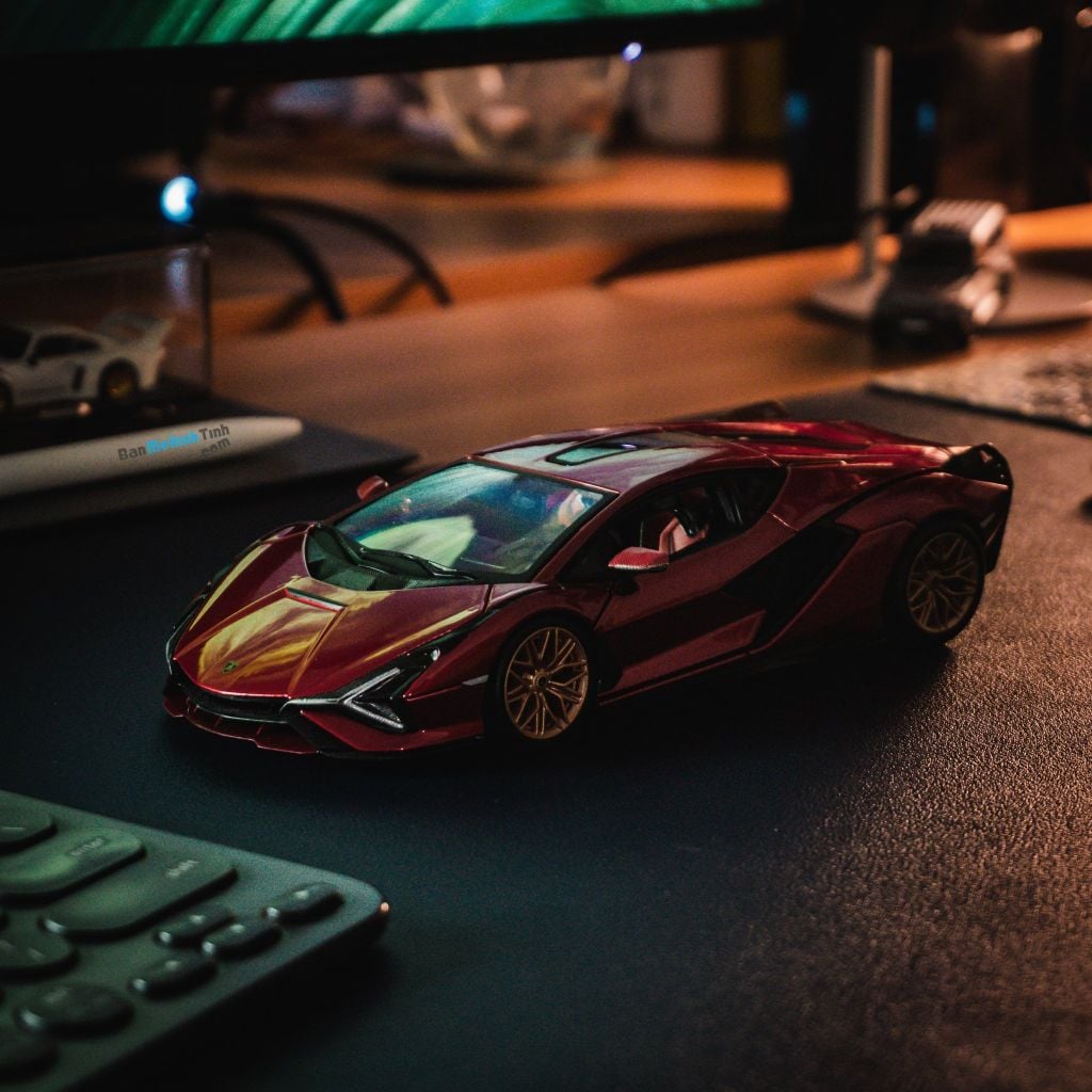 Mô hình xe Lamborghini Sian FKP 37 1:24 BBurago
