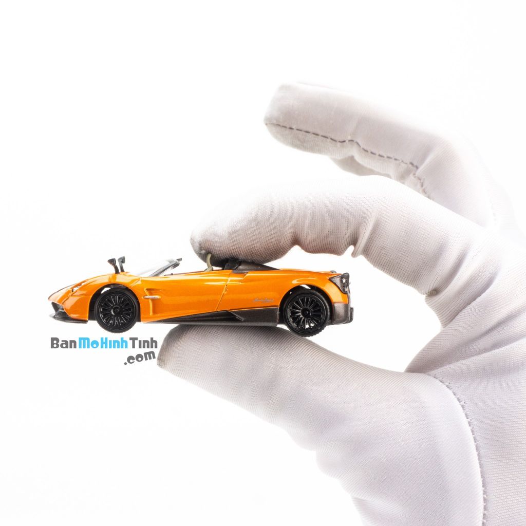 Mô hình siêu xe Pagani Huayra Roadster Orange 1:64 MiniGT giá rẻ (6)