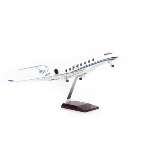 Mô hình máy bay Gulfstream G650ER lắp ráp có đèn 1:75